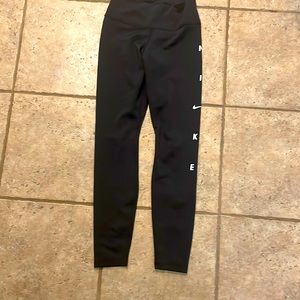 nike leggings